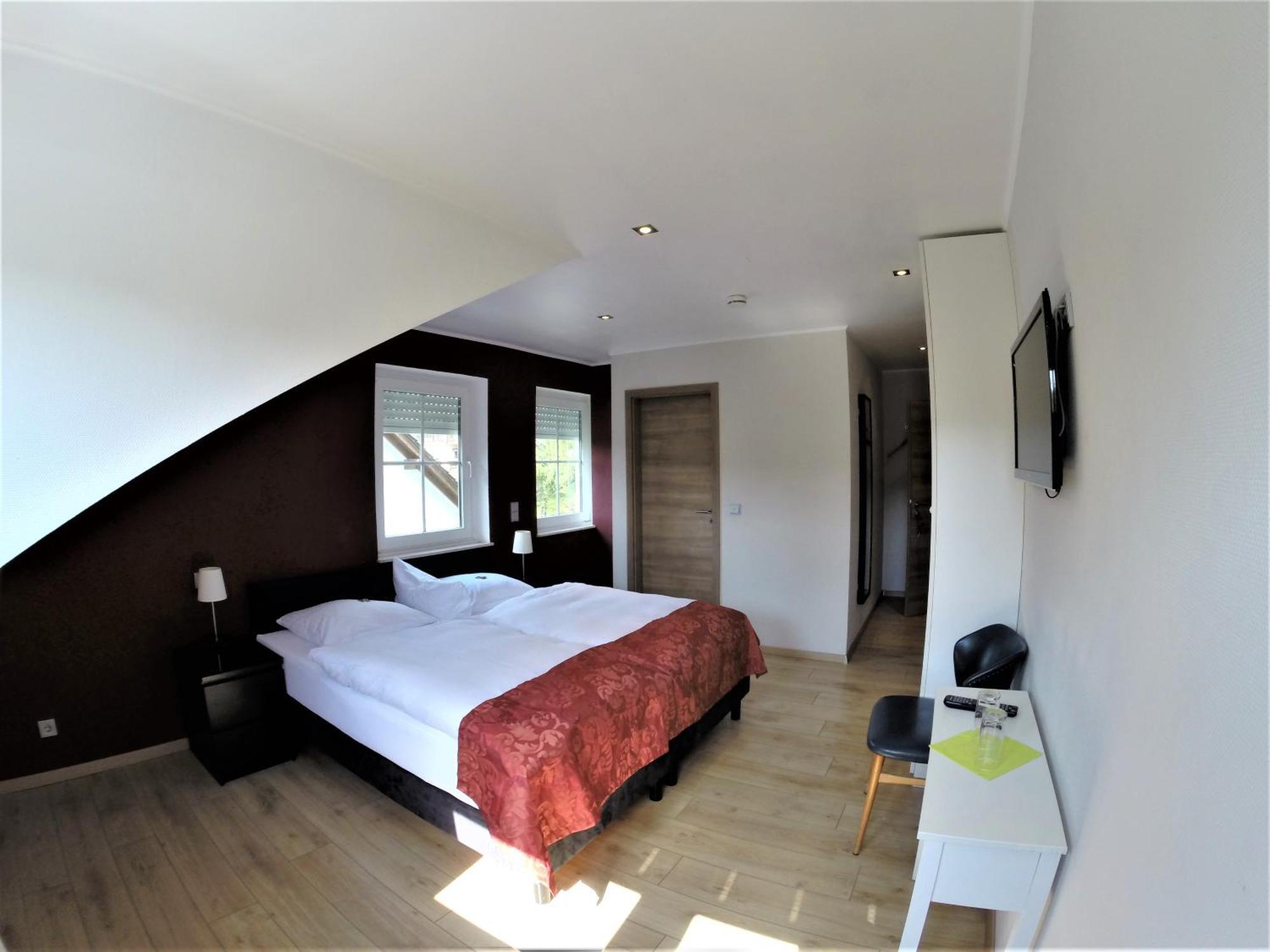 Landgasthof Ralinger Hof Ralingen Room photo
