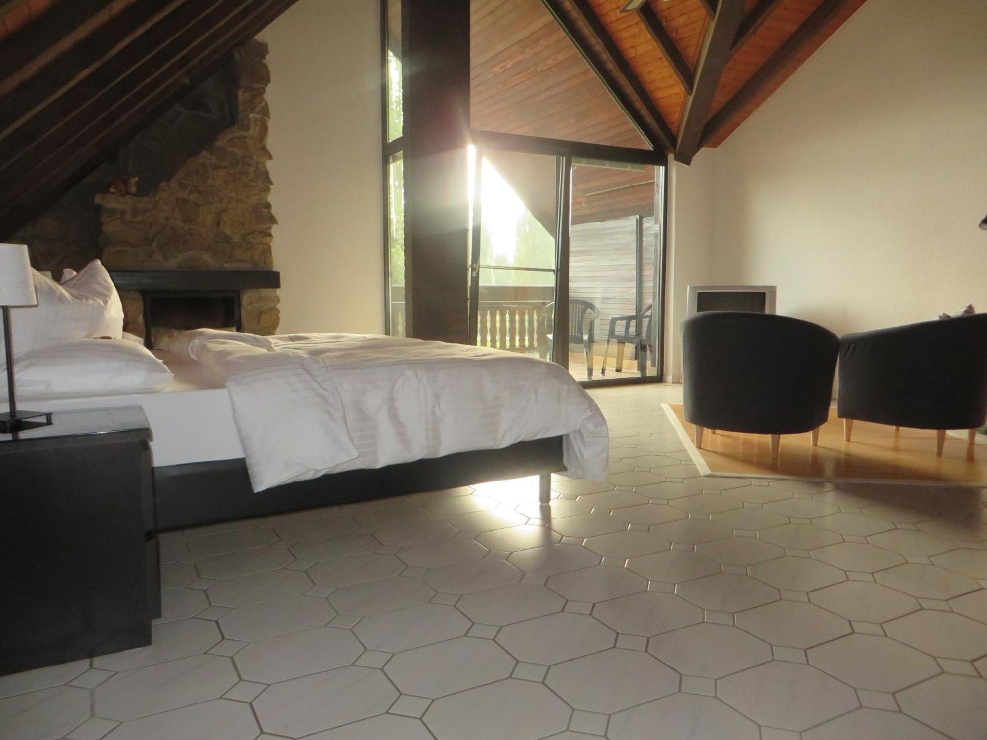 Landgasthof Ralinger Hof Ralingen Room photo